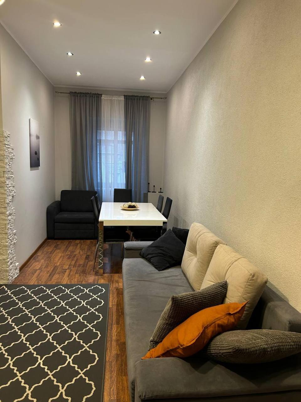 Big Apart - Rynek 8 - Nice View - 3 Rooms - 9 People Wrocław Exteriör bild